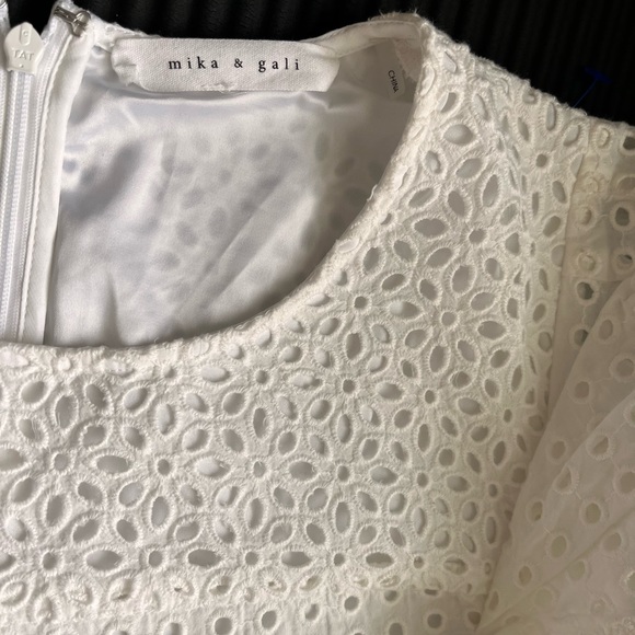 🍐 Mika & Gali Women's Calista White Eyelet dress - Picture 6 of 13